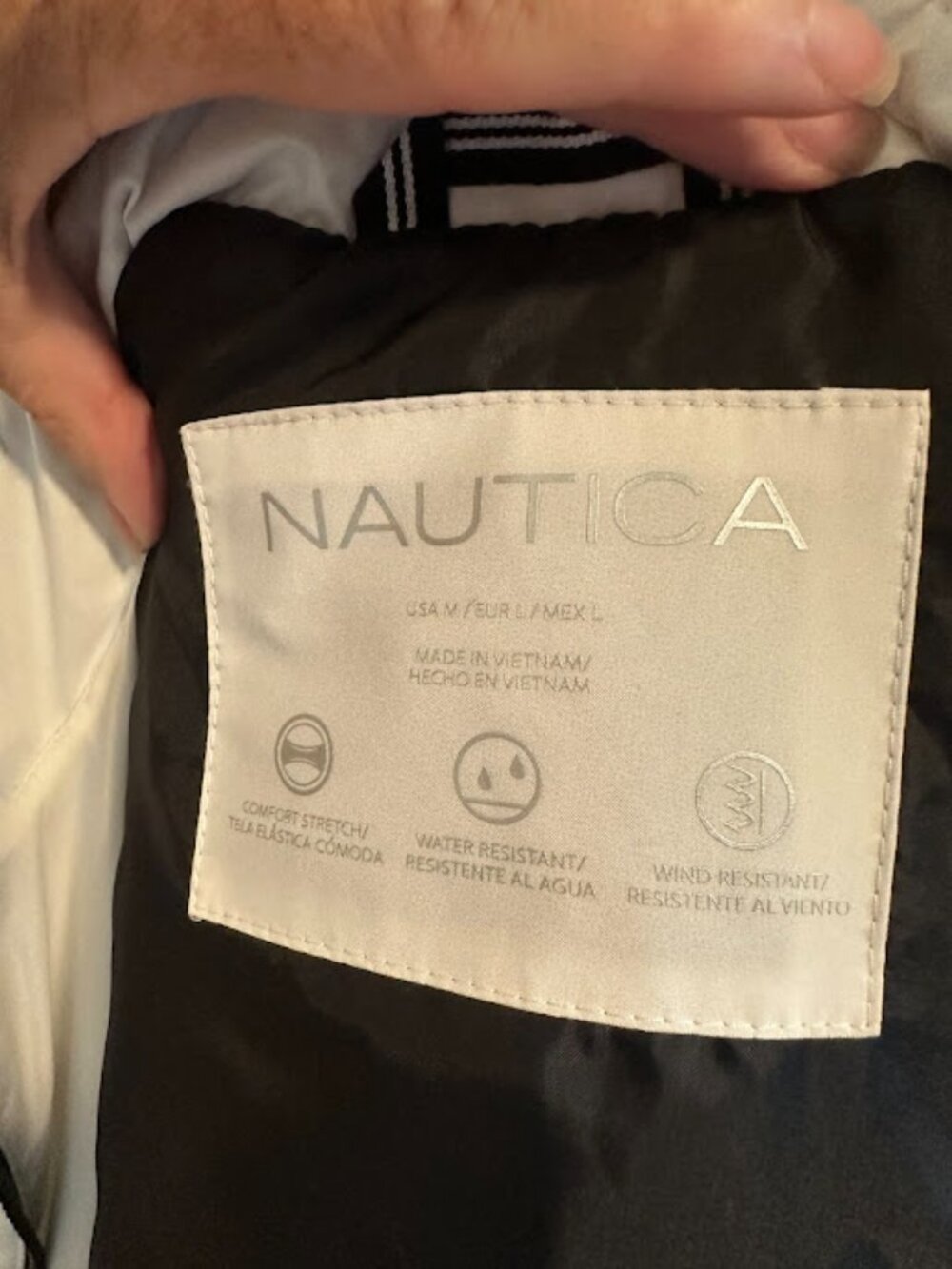 Nautica White Puffer Vest with Black Trim - Weather Resistant - Size M - Picture 4 of 7